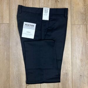 KENNETH COLE REACTION Urban Heather Slim Fit Dress Slacks in Black.